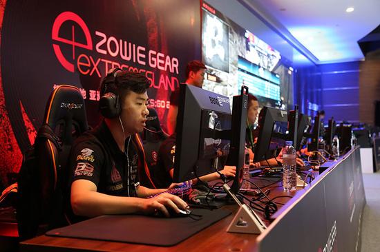 不只是简单 不只是简单