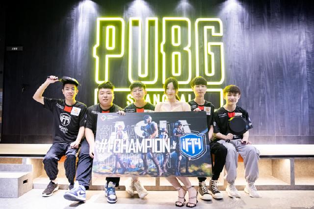 与其勉强跟 与其勉强跟