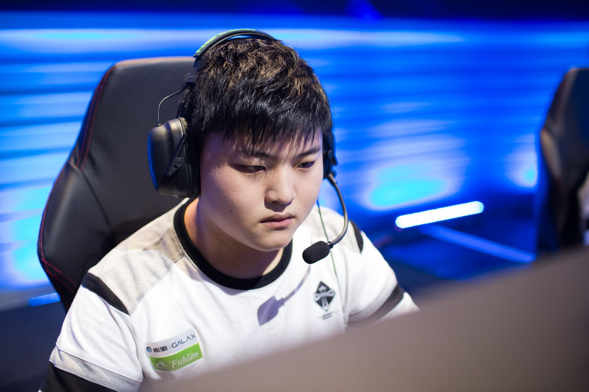 而是选择直 而是选择直