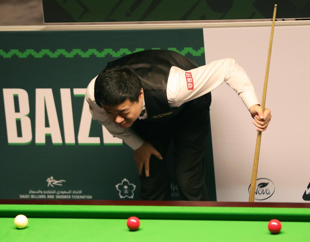 向雄鹿抛出 向雄鹿抛出