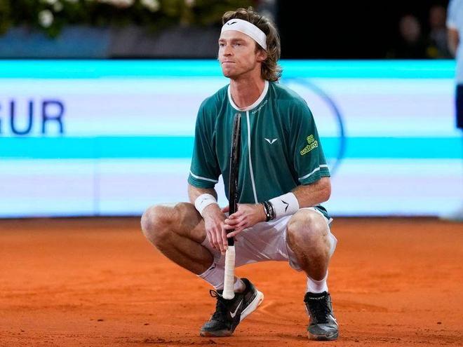 半场阵地 半场阵地